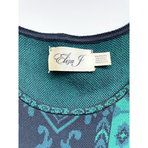 Women's Eliza J Black and Green Knit Dress Size Petite Small - Picture 2 of 6
